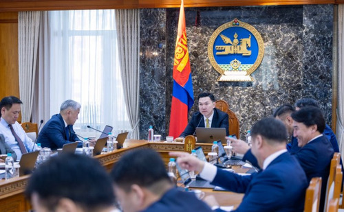 14 төрийн өмчит компанийг татан буулгав